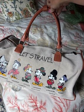 Travel Mickey Mouse & Friends Duffle Bag